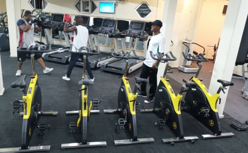 卢旺达健身房